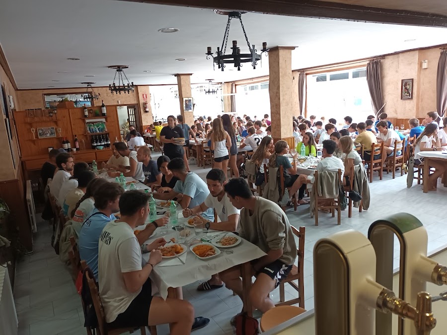 Cafetaría La Cuesta de Claudia Restaurante