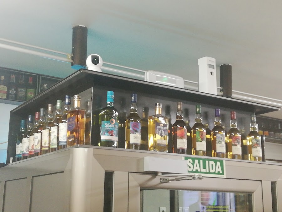 Cafetería Vafer, Museo del Whisky