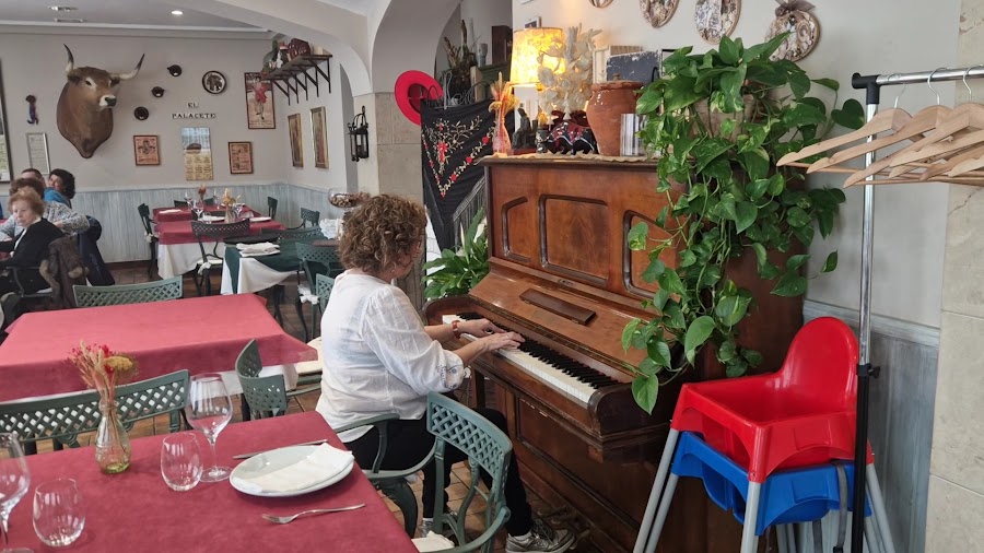 Restaurantes en Fuentes de Carbajal provincia de León