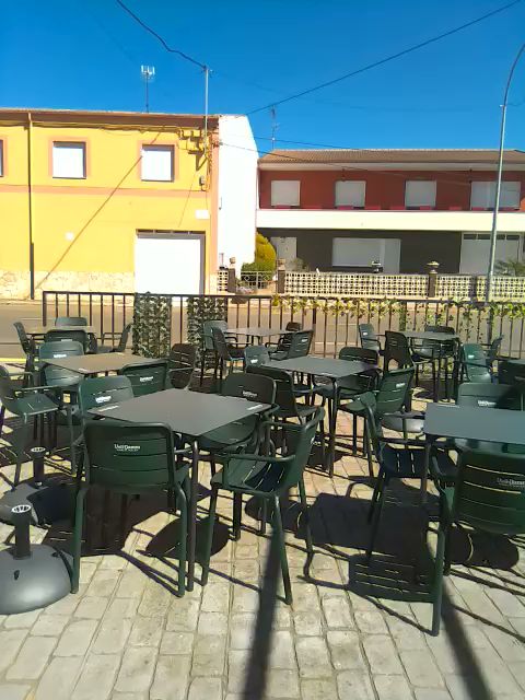 Restaurantes en Laguna Dalga provincia de León