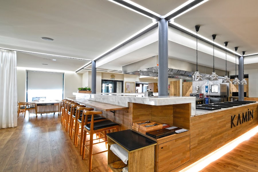 KAMÍN Restaurante