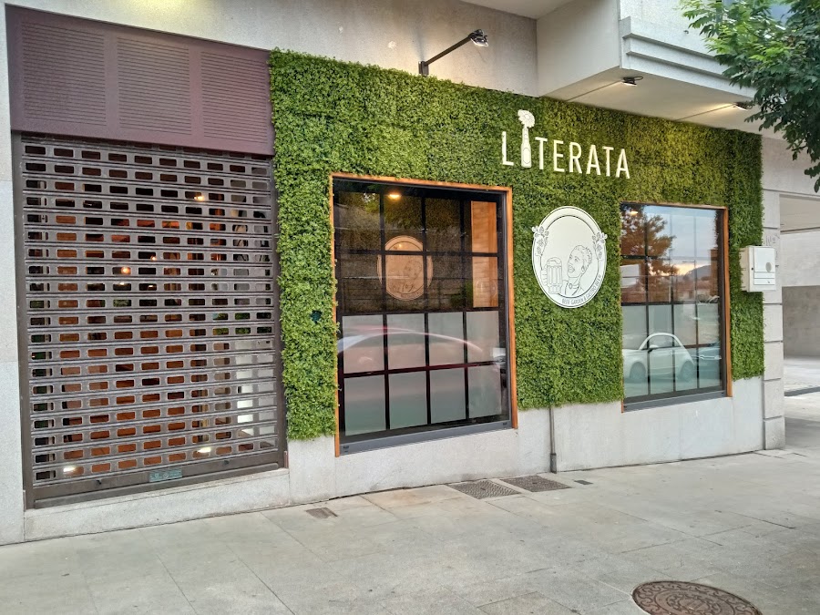Literata Beer Garden
