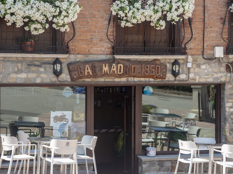Bar Madrid.