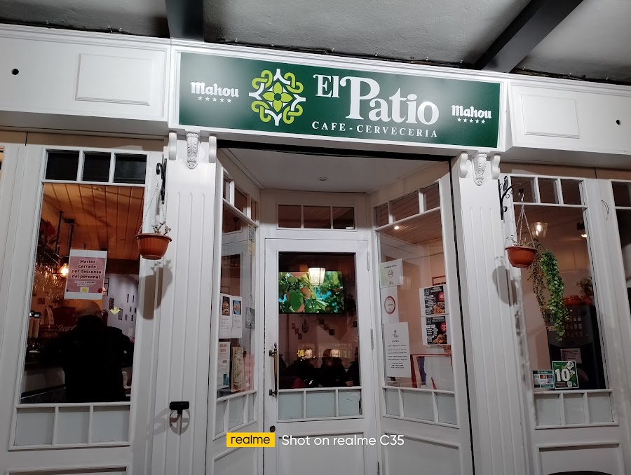 Café Cervecería El Patio
