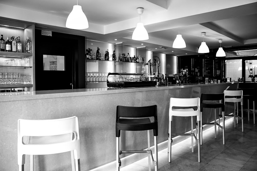 Prada Café-Bar